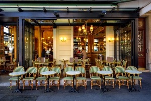 Contrat pour Restaurant, Paris